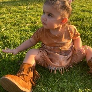 Western style fringe boots for toddler size 8